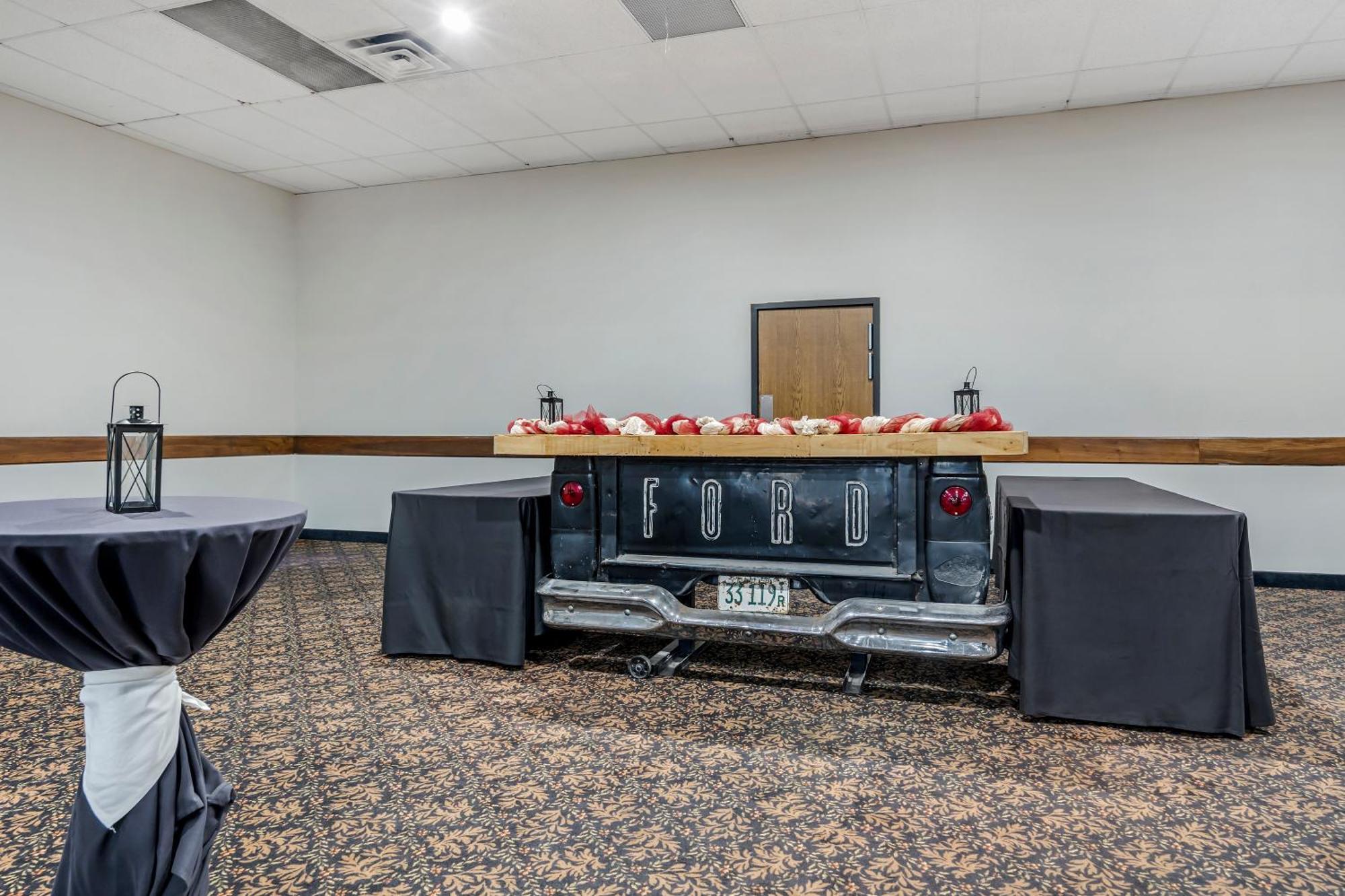 Seaport Inn & Suites Lewiston Buitenkant foto