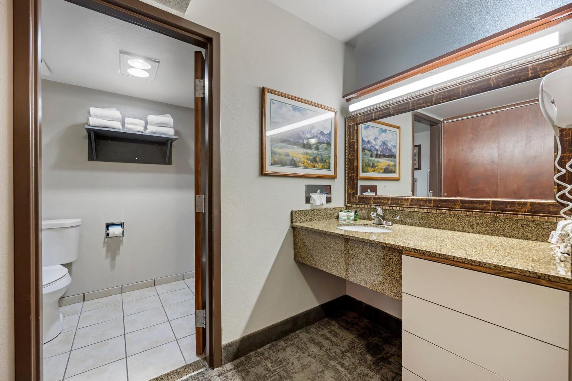 Seaport Inn & Suites Lewiston Buitenkant foto