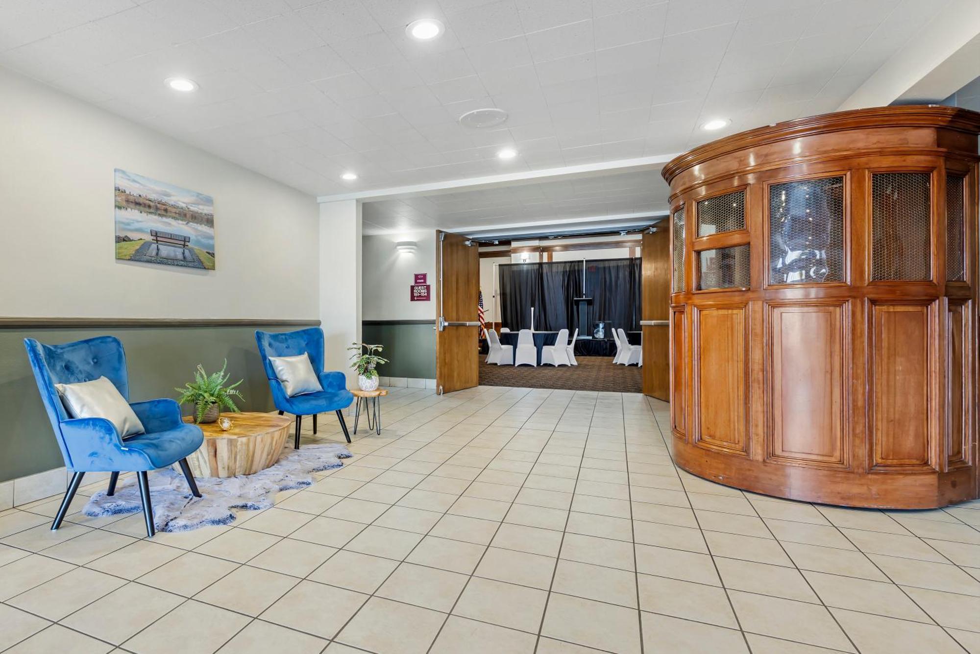 Seaport Inn & Suites Lewiston Buitenkant foto